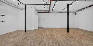 2119 N FRONT Street Gallery 1
