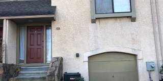 470 LYNETREE Drive unit: 22-C Gallery 1