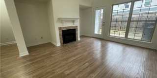 2814 Valley W Court Gallery 3