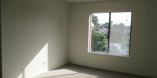 2 bedroom, 2 bath 3rd floor condo Gallery 12