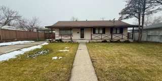 Ideally Located 3 Bed Home in North Spokane w/ Large Fully-Fenced Yard! Gallery 1