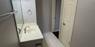 Elegant Colonial Style 2 Bedroom 2 and a half Bathroom Townhome in Little Rock Gallery 39