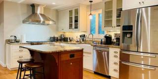 501 E Poplar Ave Gallery 4