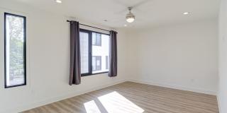 Luxury 3 Bed Townhome in Durham RTP Gallery 32