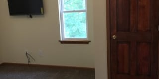 208 1/2 W Washington St - Unit A Gallery 10