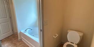 4 bedroom/2.5 bathroom in Savannah, GA Gallery 4