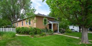 Spacious 1 bedroom BASEMENT /Garden Level home in the heart of University! LEASING SPECIAL INFO BELOW Gallery 4