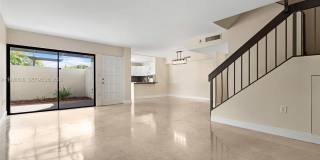 4714 SW 67th Ave Gallery 1