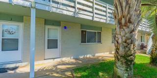 726 NE Eglin Parkway Unit 4A Gallery 1