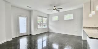 1219 Bainbridge St Gallery 3