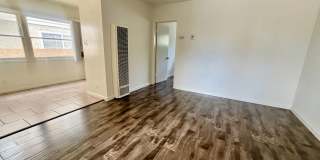 2419 Rockefeller Lane Gallery 8