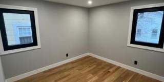 400 Knopf St Gallery 13