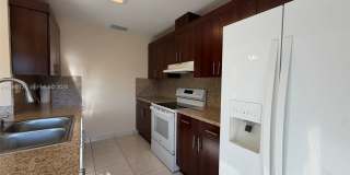 11938 SW 122nd Ct Gallery 9
