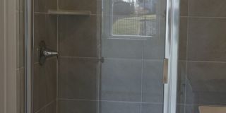 Room in 4 Bedroom Home at Munsing Dr Gallery 20