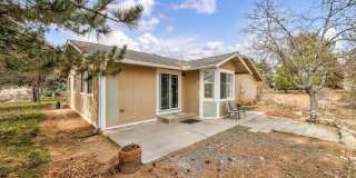 TAHOE-STYLE COUNTRY RETREAT | FULLY FURNISHED SINGLE-LEVEL HOME ON ACREAGE WITH 3-CAR GARAGE Gallery 52