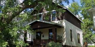 AVAILABLE NOW - 3 Bed 1 Bath w/ Bonus Attic Hangout Gallery 3