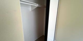 Spacious 3 bedroom 2.5 bath Condo for rent in Woodland Hills! Gallery 38