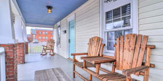 Knoxville 37917 - 3 bedroom, 2 bath Craftsman Home - Contact Ryan Fogarty (865) 333-4840 Gallery 3