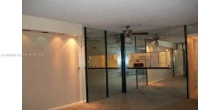 6575 W Oakland Park Blvd Gallery 12