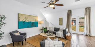 4/3/2 HOME IN EDINA GARDEN OF EDEN Gallery 21