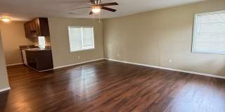 Spacious 3BED, 1BATH in Vidor Gallery 1