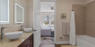 Johnstown Plaza Apartments Gallery 29