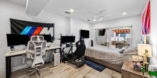 740 NE 36th Street Gallery 21