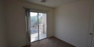 Spacious 3-Bedroom Henderson Home with Dual Garages! Gallery 32