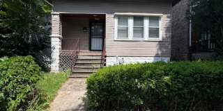 Single Family House Available Now 6 Bedroom 2 Bathroom Located In West Pullman Gallery 1