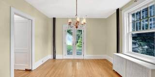 121 KENSINGTON Avenue Gallery 8