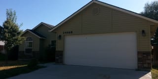 24468 Chestnut St Gallery 1