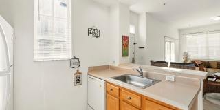 Charming and Spacious 4-Bedroom, 3-Bathroom Fully Furnished Townhome  in the Sought-After Venetian Bay Villages Community Gallery 19