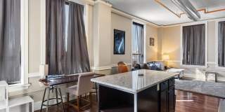 5&15 Apartments Gallery 23