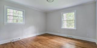 Room in 5 Bedroom House at 4600 Joyner Pl Gallery 6