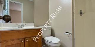 1620 Hickory Place Gallery 19