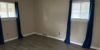 18547 Hillcrest Street Gallery 16