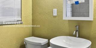 1006 East 15th Avenue Gallery 10