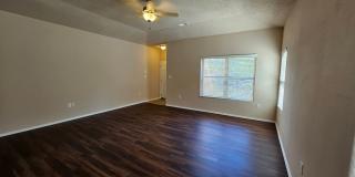 3 bedroom 2 bath Gallery 10