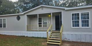 3 Bdrm 2 bath Double Wide, large lot Gallery 1