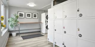 Boutique Living Steps from Highlands Square Gallery 14