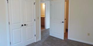 3 Bedroom, 3 1/2 Bathroom Townhouse on Easterly Parkway Gallery 27