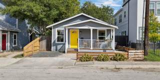 DARLING 2-BEDROOM MAHNCKE PARK COTTAGE Gallery 1