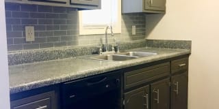 Heritage Pointe Gallery 1