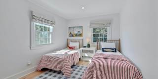 110 Sleepy Hollow Lane Gallery 26