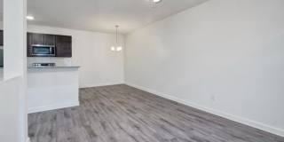 Merchant's Walk Gallery 41