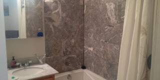 Charming 3 Bedroom-No Broker Fee Gallery 5