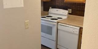 River Walk Apartments Gallery 91