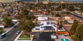 Vibrant, fully-furnished home near downtown with modern updates, pool & spa with flexible stay options! Gallery 56
