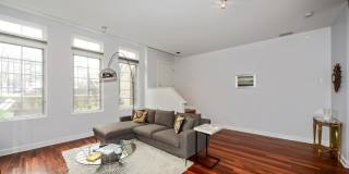 708 Orleans St. Gallery 5