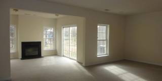 24656 KINGS CANYON Square Gallery 23